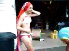 La ragazza in gangba ...